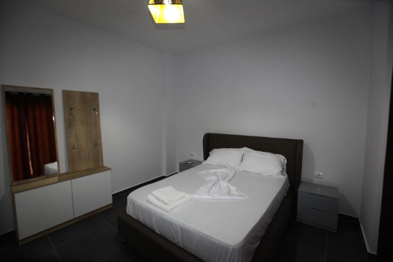 Deda Apartments Sarande Ngoại thất bức ảnh