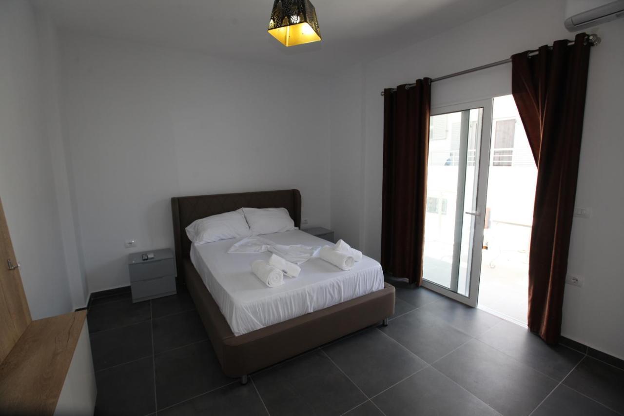 Deda Apartments Sarande Ngoại thất bức ảnh