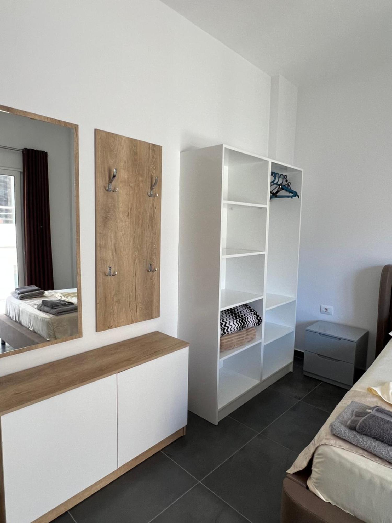 Deda Apartments Sarande Ngoại thất bức ảnh