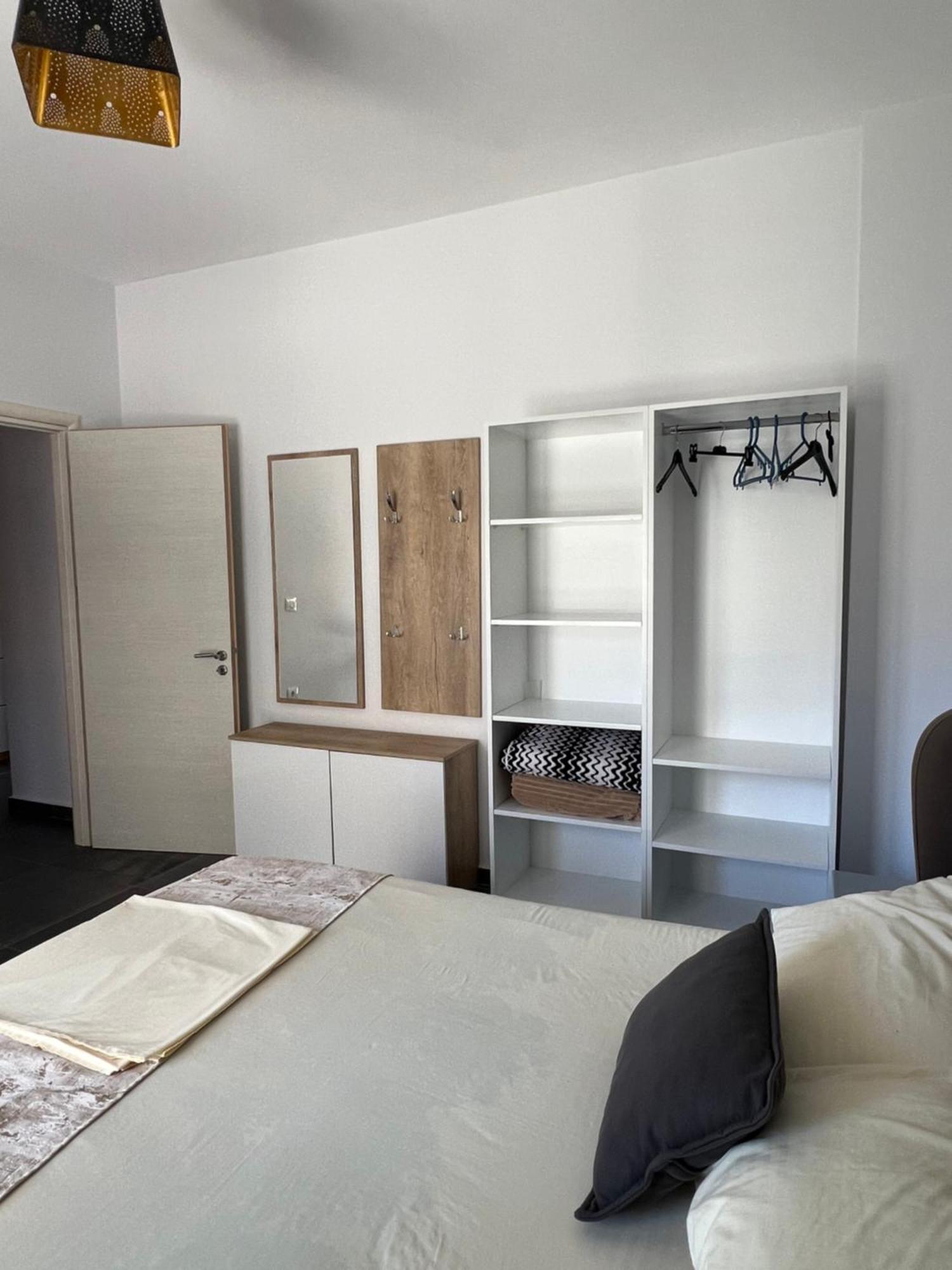 Deda Apartments Sarande Ngoại thất bức ảnh